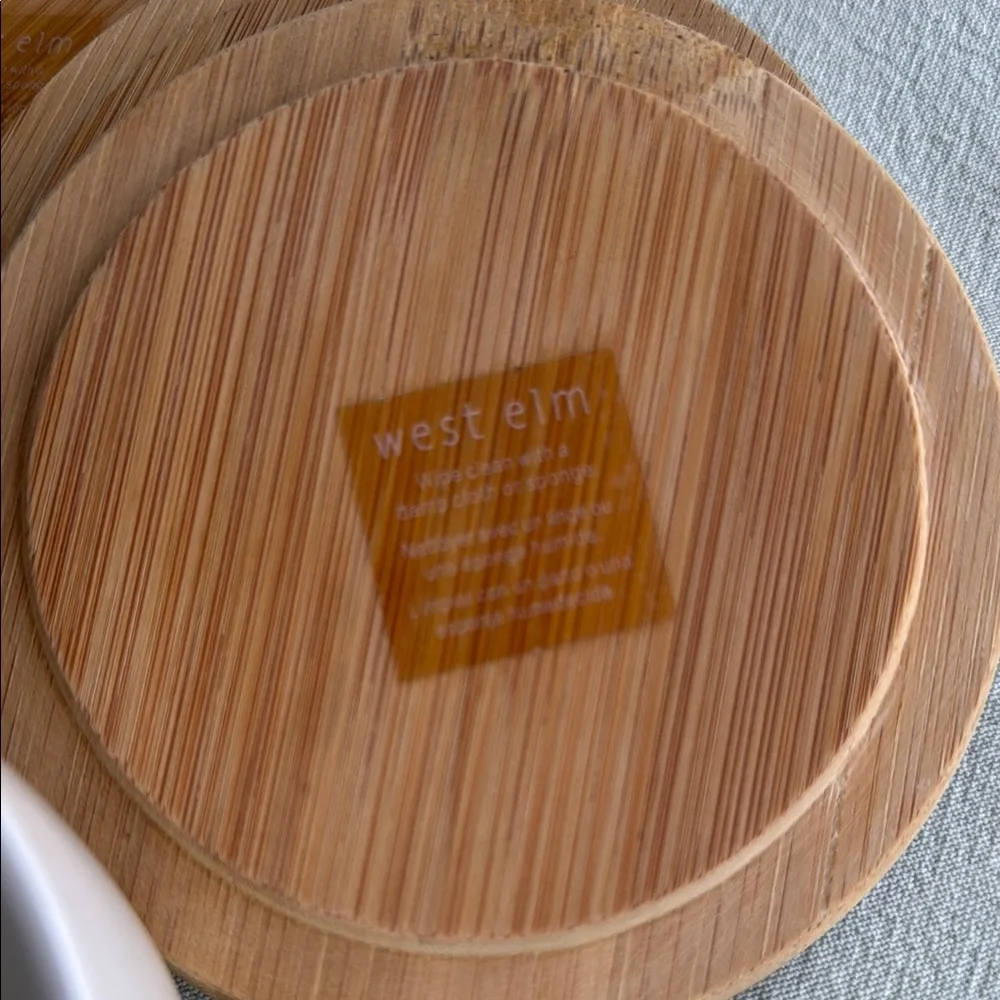 White Ceramic Cups with Bamboo Coasters Set